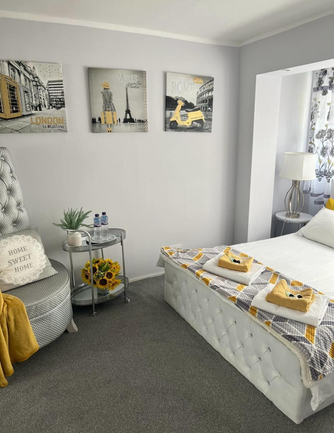 Friern Barnet Apartment Luxe Free Wifi, Free Parking, Free Netflix מראה חיצוני תמונה